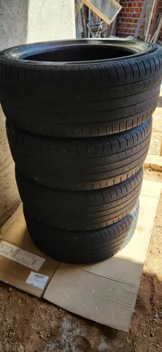 Pneu Aro 19
