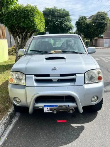 Nissan Frontier XE/ XE Tit. CD 4X2 2.8 TDI Dies 2004