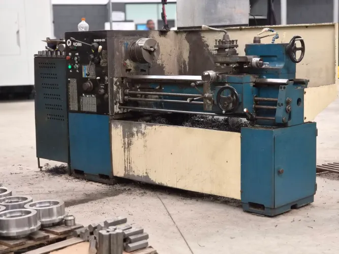 Torno mecânico Imor III 420 x 1000mm