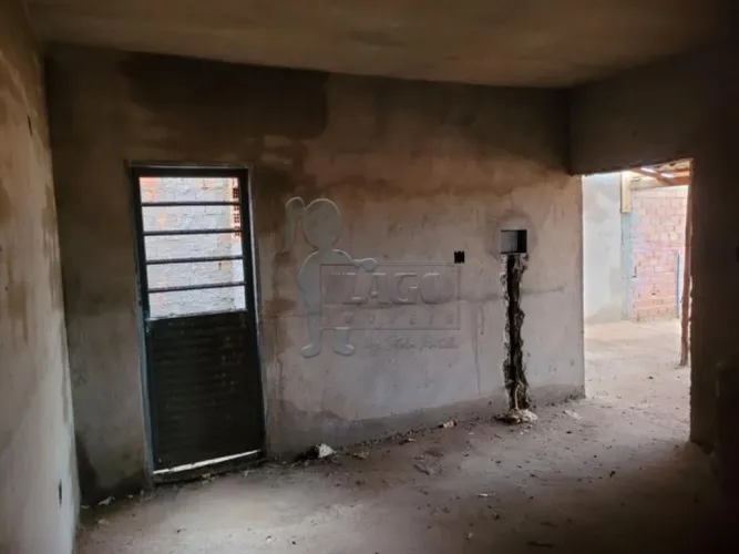 CASA AOS FUNDOS EM JARDINÓPOLIS