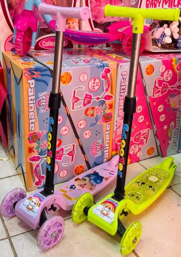 Patinete Infantil Scooter Dobrável Com Led Freio 