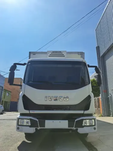 Iveco Tector 11190 Baú Refrigerado