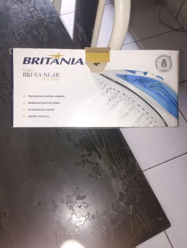 Ferro de passar roupa 70 reais novo na caixa whatsapp 86 9 *