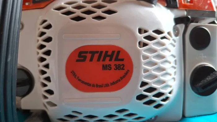 MOTOSERRA STIHl MS 382