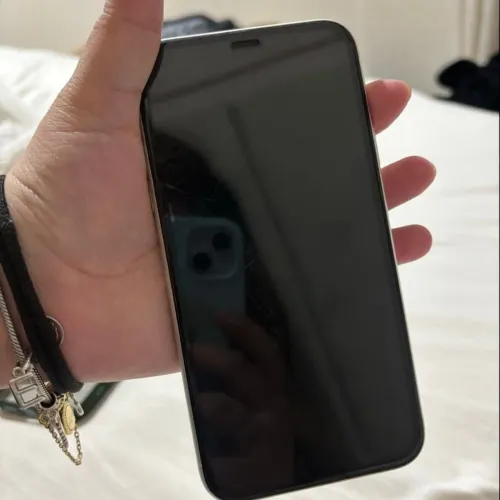 IPHONE XR 64 GB