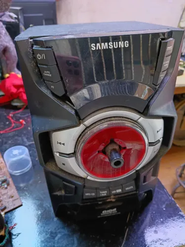 Mini System Samsung Giga Sound ,não funciona,peças de reposição 