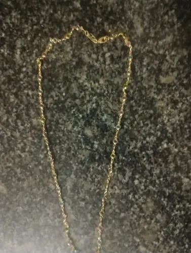 Vendo cordão feminino 