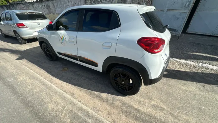Renault Kwid Intense 1.0 Flex 12V 5P Mec. 2020