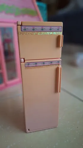 Geladeira da Barbie - nostalgia anos 90