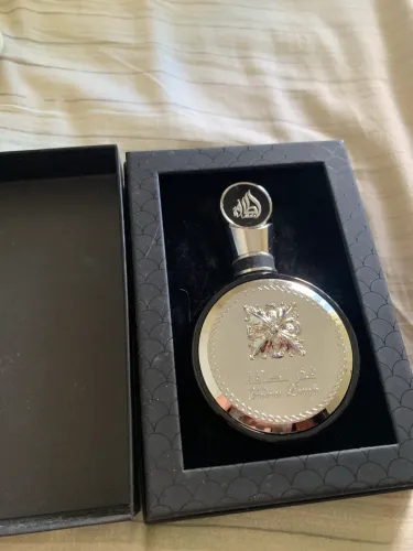 Perfumes originais 
