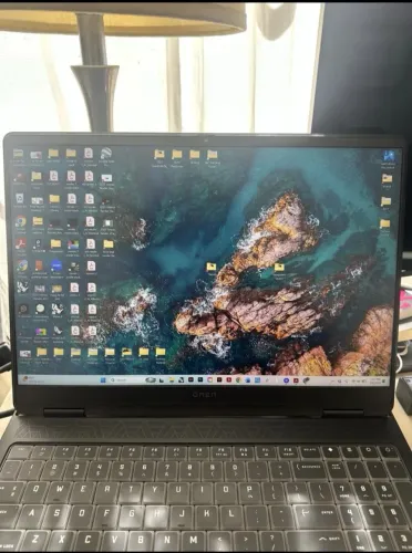 HP OMEN MAX 16 OLED RTX 5080 - Ultra 9 | 32GB RAM | SSD 1TB