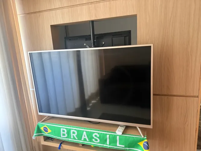 ? TV Philco LED 49? - Impecável | Funcionando Perfeitamente
