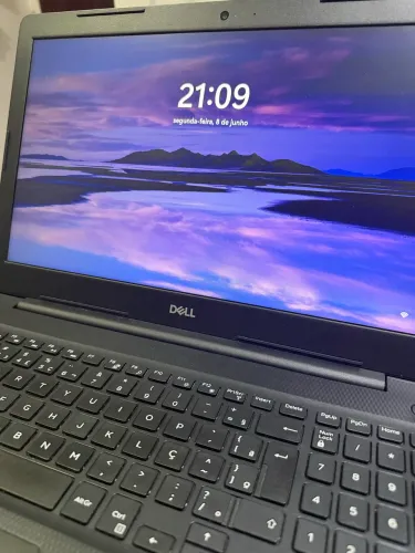 Notebook Dell Inspiron 15 3583 2TB 256 SSD I5 8GB