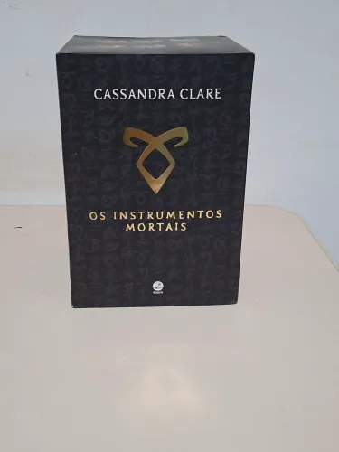 Box Os Instrumentos Mortais