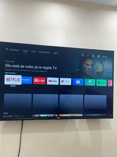 TV 32 nova 6 meses de uso