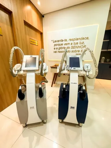 Aparelho de Criolipólise Ibramed Polarys Sucção ? Usado