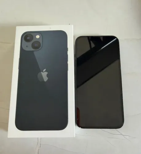 iPhone 13 - 128 GB