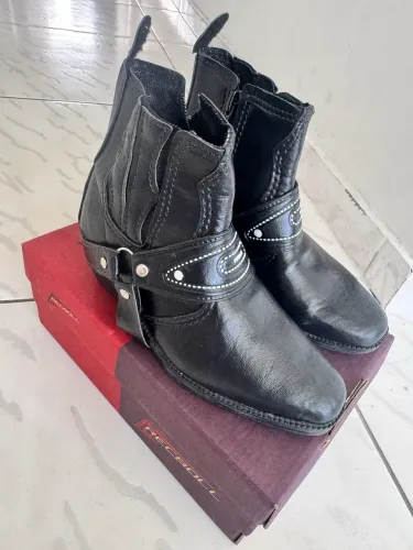 Bota infantil TAM 27 