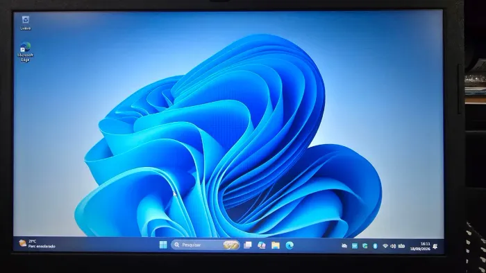 Dell Latitude 3490 i5 8ª Geração | 16GB RAM | 740GB SSD