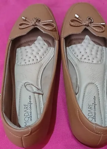 Vendo ou troco sapatilha de marca barato desapego