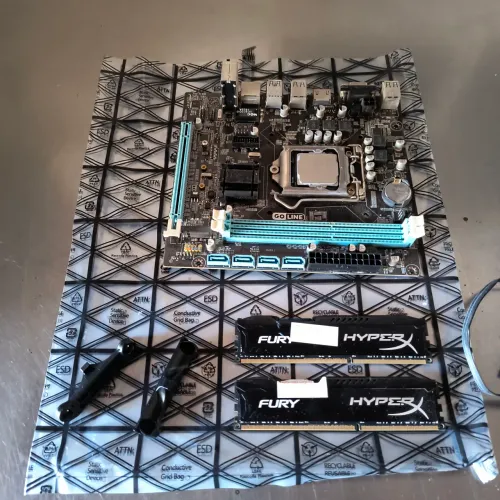 Kit Upgrade Intel i5-7500 + Placa-mãe GO LINE H1610DG + 16GB HyperX Fury DDR3