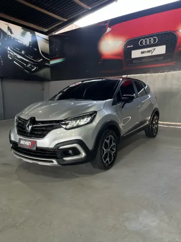 Renault Captur Iconic 1.3 TB 16V Flex 5P AUT 2022