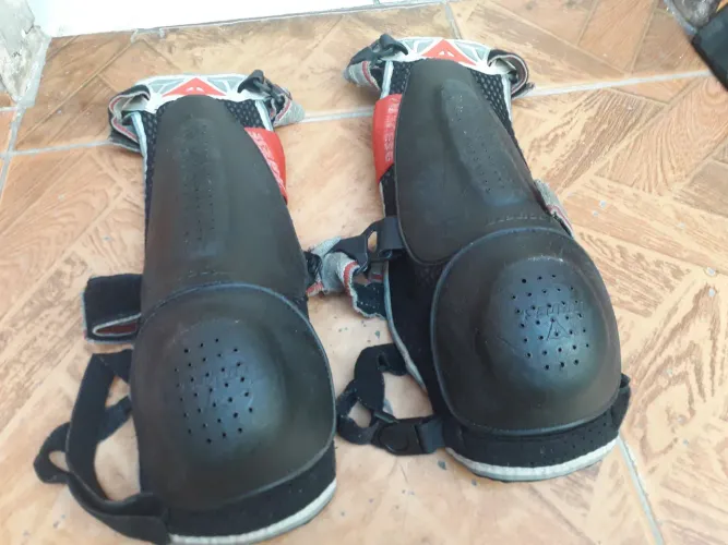 CANELEIRA INTEGRADA DA MARCA DAINESE