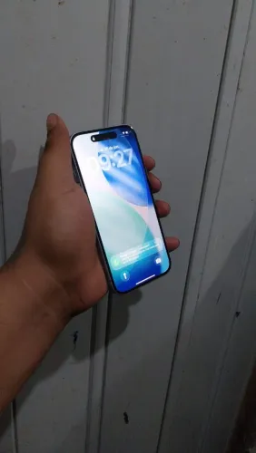 iPhone 15 normal 128 GB ok na caixa