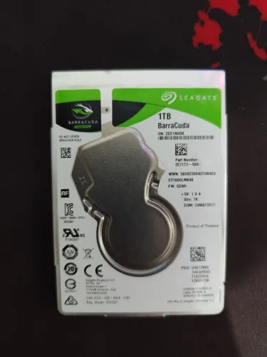 Hd Para Notebook Seagate 1TB Barracuda 2,5 St1000lm048 *Alerta Amarelo