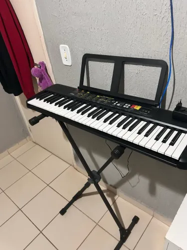 Teclado Yamaha psr-f52