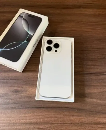 iPhone 16 Pro Titânio Branco 128GB 6 meses de garantia
