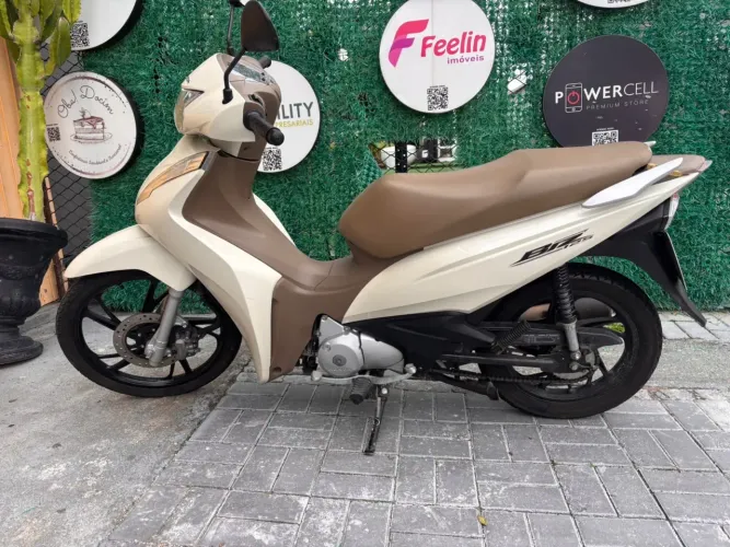 Biz 125 2024 branca