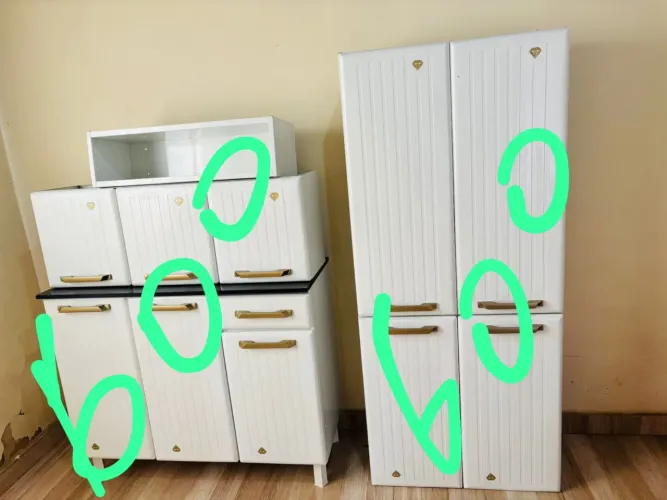 Armário de cozinha semi novo