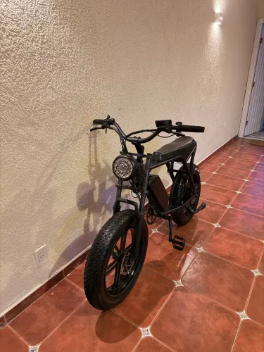 Bike elétrica V8 750w