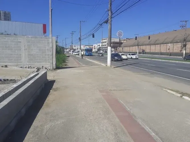 Terreno Comercial - 35m de frente - Rod. Carlos Lindenberg - Vila Velha