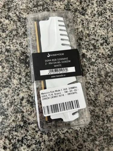 MEMÓRIA RAM 8GB DDR4 3200MHZ (NOVA)