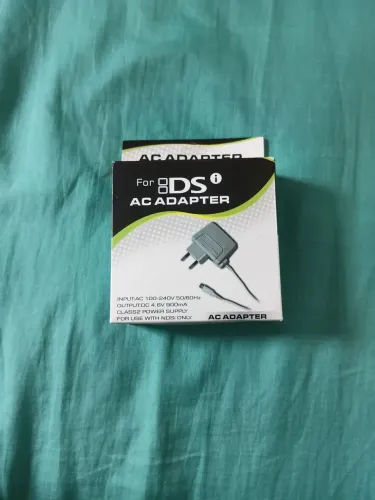 Carregador de Nintendo DSi