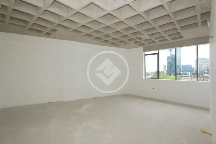 ANDAR COM 750M² PARA VENDA NO VALE DO SERENO. codigo: 343300