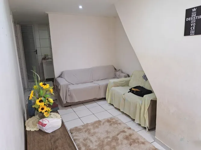VENDO CASA PERNAMBUÉS 2/4