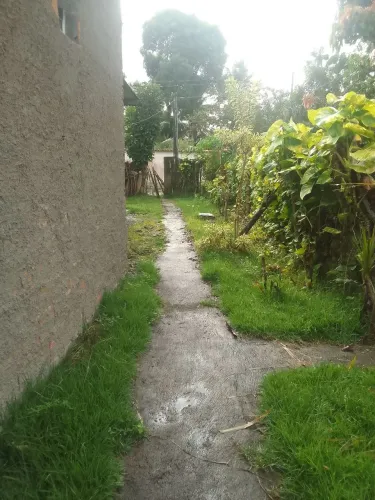Vende-se casa em Amélia Rodrigues 