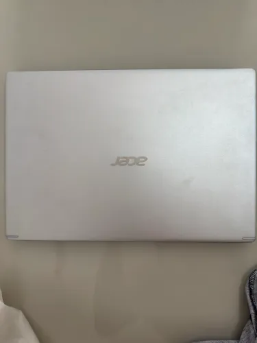 Acer Aspire 5 Core I5 8Gb ram ssd 512gb com Windows 