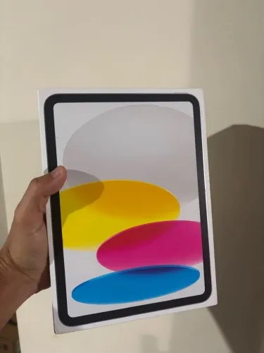 iPad 11 128 silver