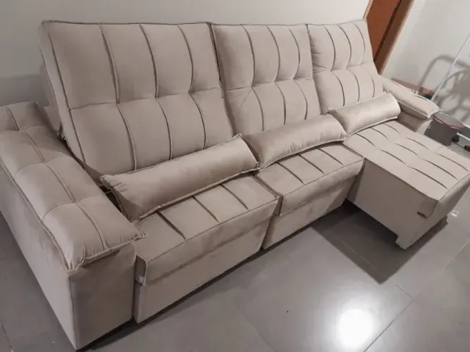 Sofá Retrátil Reclinável 2.90cm Bege