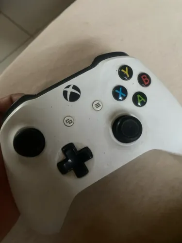 CONTROLE BRANCO USADO DE XBOX ONE S