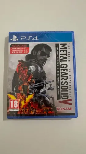 Jogo Lacrado PS4 Metal Gear Solid V: The Definitive Experience Playstation 4