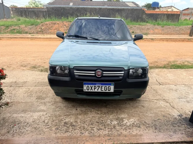 Fiat Uno Mille Grazie 1.0 Fire Flex 8V 4P 2013