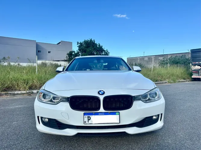 BMW 320I A 2.0 Turbo/activeflex 16V 184cv 4P 2015