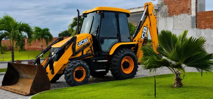 RETRO ESCAVADEIRA JCB 3CX - 2017
