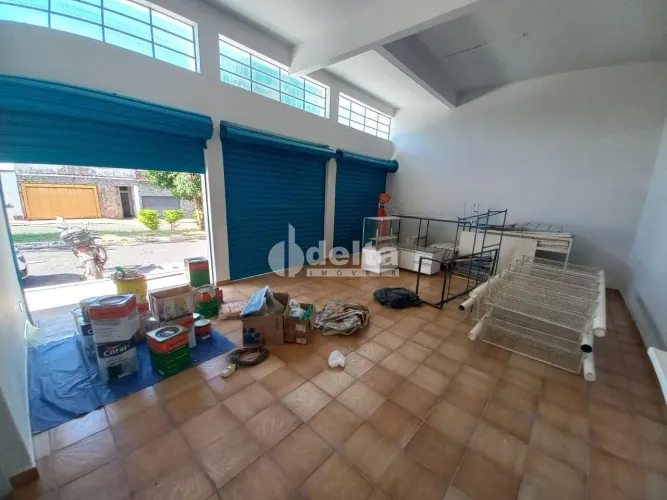 Loja disponível para locação no bairro Tibery em Uberlândia-MG.