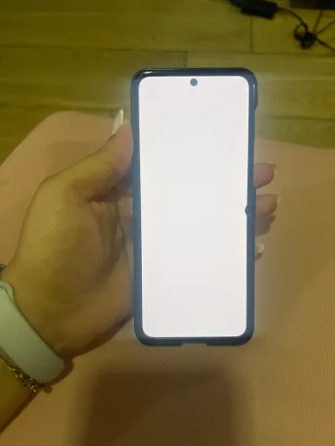O Samsung Galaxy Z Flip5 5G de 512GB